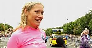 Sophie Raworth comes out from behind the news desk | Great North Run 2017