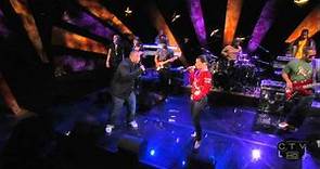 Nelly Furtado feat. Timbaland - Give It To Me (Live) HD