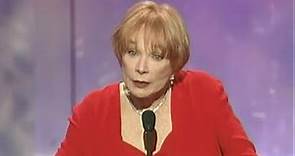 Shirley MacLaine pays tribute to Meryl Streep 2004 "Postcards from the Edge"