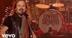 Lynyrd Skynyrd - Gimme Three Steps (Live)