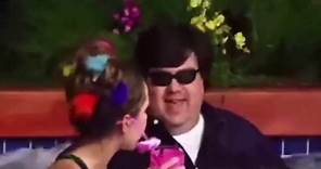 A video of Amanda Bynes in a hot tub with disgraced Nickelodeon producer Dan Schneider has resurfaced online. This comes after the premiere of Quiet on Set: The Dark Side of Kids TV, a docuseries about the toxic culture at the network in the 90s and 2000s. Schneider is sitting fully clothed in the jacuzzi with a teenage Bynes, who appears to be wearing a swimsuit. Even one of the editors of a Nickelodeon show said she found the scene to be 'a little odd' in the docuseries. #amandabynes #quietons