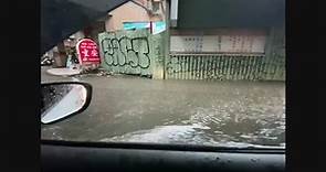大雷雨爆襲新北三重 重安街水淹20公分畫面曝光