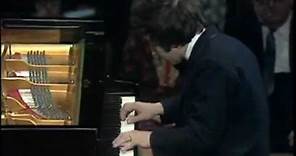Ashkenazy plays Beethoven Concerto 2 (complete)