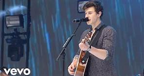 Shawn Mendes - Stitches (Live At Capitals Summertime Ball)