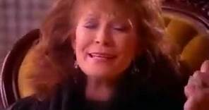 Loretta Lynn We Need To Make More Memories (Official Music Video)