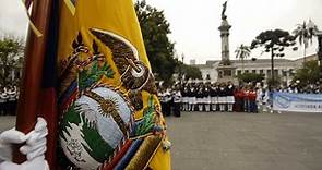 Todos los escudos que ha tenido Ecuador en su historia