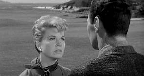 Julie (1956) (720p) - Doris Day, Louis Jourdan, Barry Sullivan
