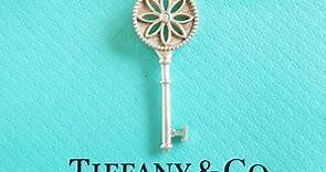 TIFFANY & CO. 【 天然鑽石 】 ，【 Tiffany  Keys 】系列  ，純銀 925 項鍊 ， 花瓣鑰匙   ，保證真品  超級特價便宜賣-Yahoo奇摩拍賣