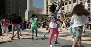 H&M Kids: Fashion Flash Mob in San Francisco