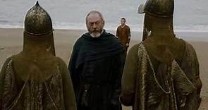 Davos and Gendry persuade 2 gold cloaks (Game Of Thrones 7x05)