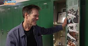 Kevin Bacon celebrates ‘Footloose’ school’s prom with students