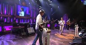 004 Sara Evans Suds In The Bucket Live at the Grand Ole Opry