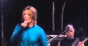 David Bowie – Can't Help Thinking About Me (Live Paris 1999)