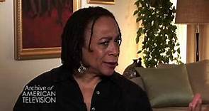 S Epatha Merkerson discusses being cast on "Law & Order" - EMMYTVLEGENDS.ORG