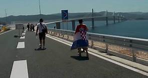 Croacia inaugura un puente construido por China