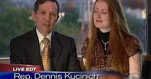 Meet The Kucinichs (CBS News)