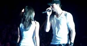 Enrique Iglesias-Euphoria Tour-Heroe(with a fan) Paris