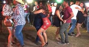 Volvio la chica de ROJO ----Que chulo baile ranchero ! | Ajuchitlan Del Progreso