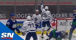 Maple Leafs' Jimmy Vesey Scores Goal After Nice Passing Play