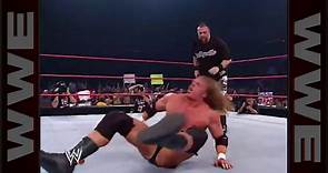 Triple H vs. Bubba Ray Dudley - World Heavyweight Championship Match: Raw, September 30, 2002