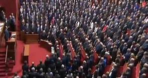 La Asamblea Nacional de Francia canta La Marsellesa