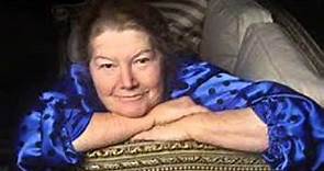 Colleen McCullough, The Thorn Birds author, dies at 77 : 24/7 News Online