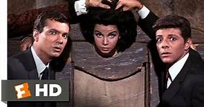 Dr. Goldfoot and the Bikini Machine (8/12) Movie CLIP - The Dungeon (1965) HD
