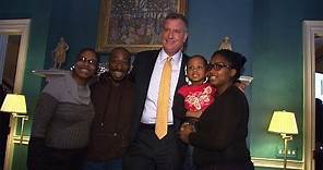 Mayor Bill de Blasio Greets New Yorkers at Gracie Mansion, "The People's House"