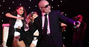 Pitbull Performs 'Celebrate'