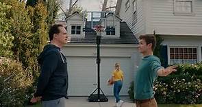 A 3-Pointer Stands Between Taylor and Her Prom - American Housewife