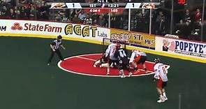 NLL: Buffalo Bandits goalie Anthony Cosmo robs Calgary Roughnecks with stick save