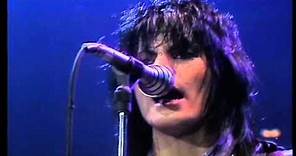 Joan Jett and the Blackhearts 04. I Love Rock'n'Roll [LIVE 1982]