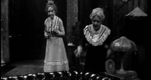 Lillian Gish, Helen Hayes in Arsenic & Old Lace (1969) Bob Crane, Fred Gwynne