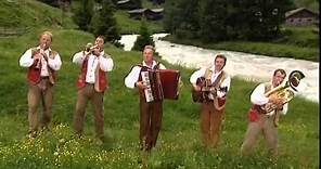 Austrian Folk Music - "Mei Muata und mei Vota" - Goldried Quintett