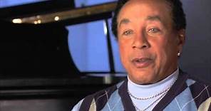 Smokey Robinson Tells Story of "The Tears of a Clown"