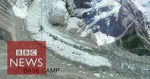 Everest's 'worst disaster' in 60 seconds - BBC News