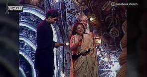Jaya Bachchan's winning moment at the 46th Filmfare Awards