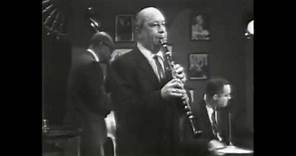 Art Hodes and Barney Bigard - Caravan (Jazz Alley 1968) [official HQ video]