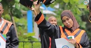 Hambalyo ardayda... - Somali International University - SIU