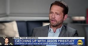 Jason Priestley opens up on doing 90210 without Luke Perry