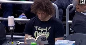 Robin Lopez Reads a Book at Bucks Game Hours After Being Traded
