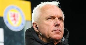 Eintracht Braunschweig: Vollmann lässt Transfer-Bombe platzen – „Finale Gespräche“