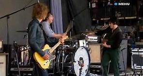 Glastonbury 2008 Live video The Raconteurs Broken Boy Soldier