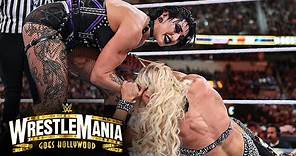Charlotte Flair vs. Rhea Ripley – SmackDown Women's Title Match: WrestleMania 39 Saturday Highlights