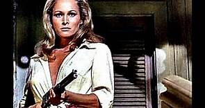 URSULA ANDRESS in " 4 for TEXAS"