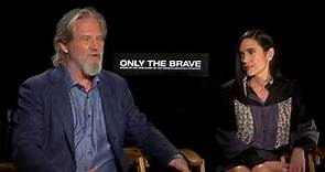 Only The Brave - Itw Jeff Bridges Jennifer Connelly (official video)