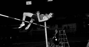 Muere a los 76 años Dick Fosbury, el atleta que revolucionó el salto de altura