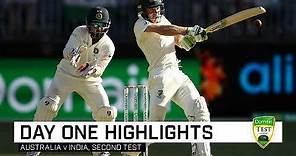 Aussies battle hard against valiant India | Second Domain Test