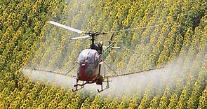 Aérospatiale SA-318C Alouette II spraying flight