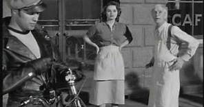Il selvaggio (1953) - l'incontro fra Johnny e Kathie